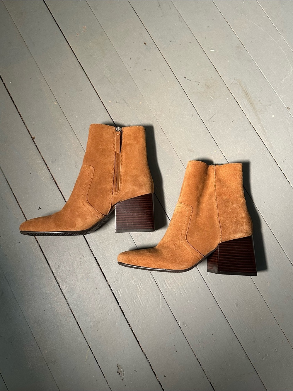 Blondo Tan Suede Ankle Booties with Block Heel Waterproof Leather - Picture 4 of 11